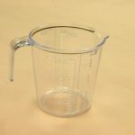 Measuring cup  KN6370